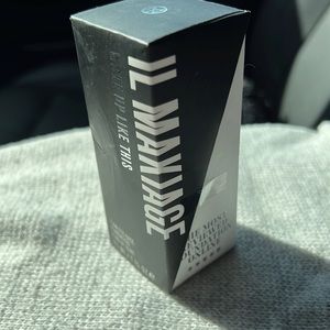 IL MAKIAGE Woke Up Like This 035